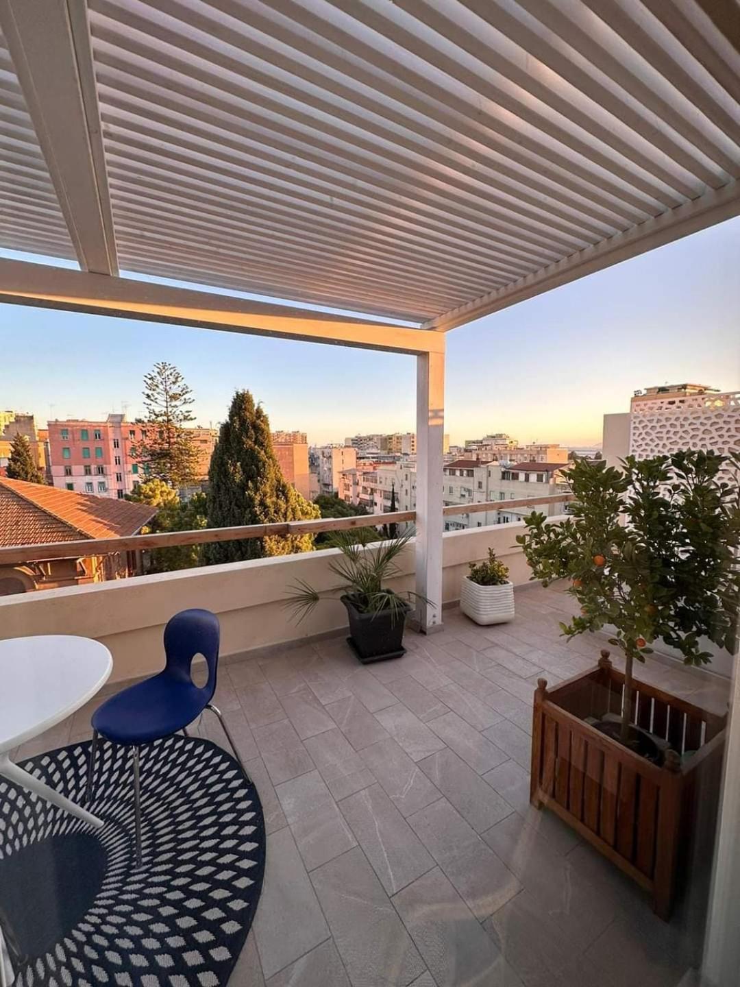 Le Residenze Di Carla - Stampace Hotel Cagliari Kültér fotó